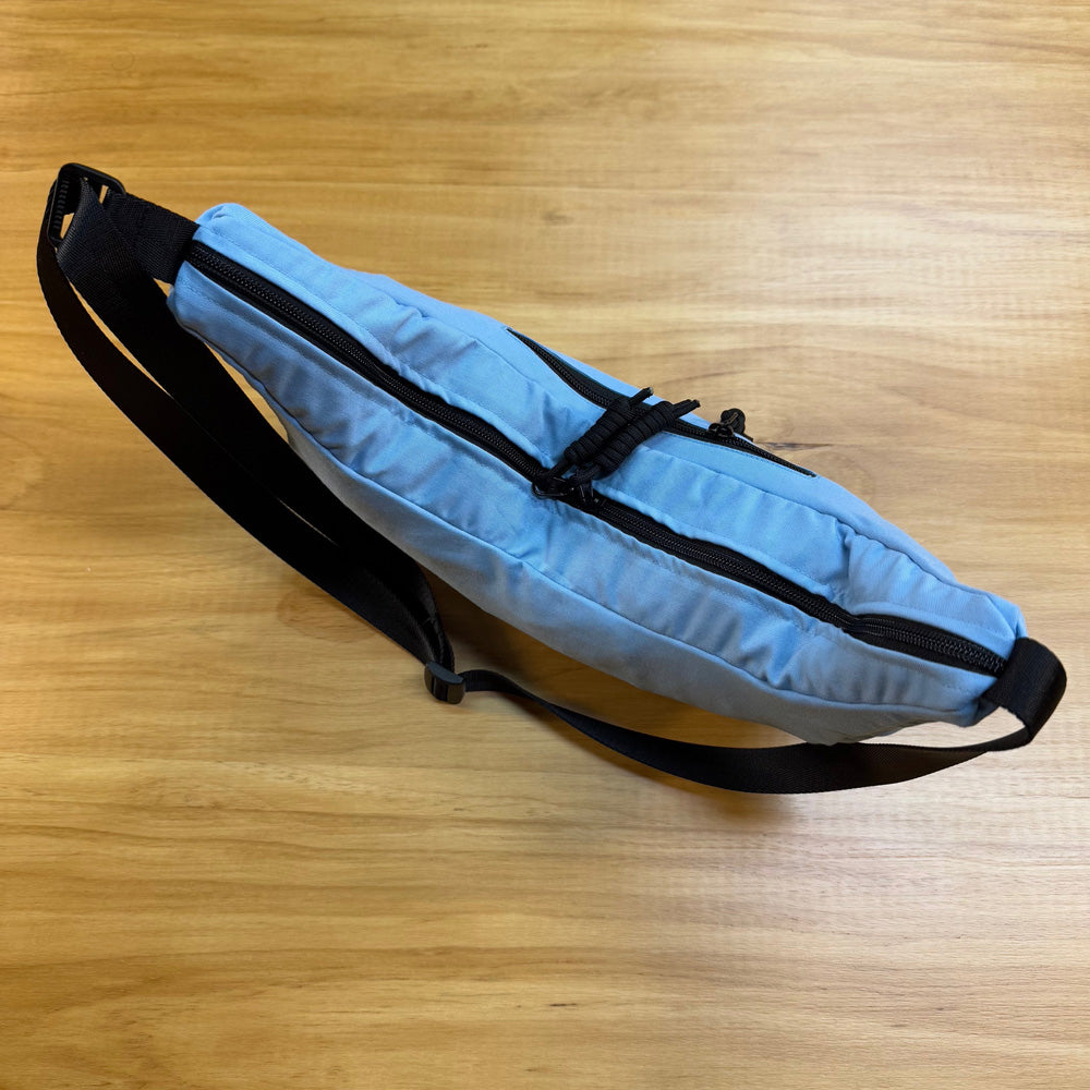 BULL HORN SHOULDER BAG - 6 LITERS (MAYA BLUE)