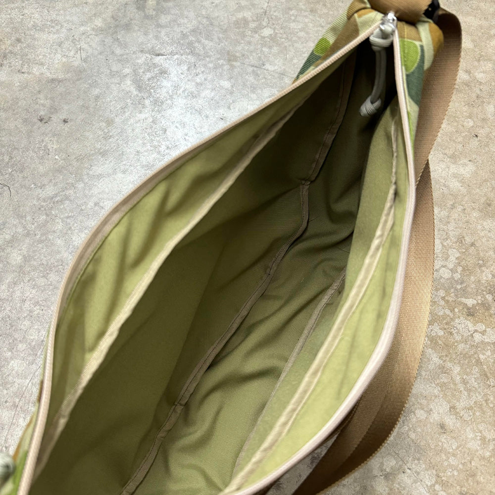 HGS TACTICAL SATCHEL BAG - 10L (BLACK)