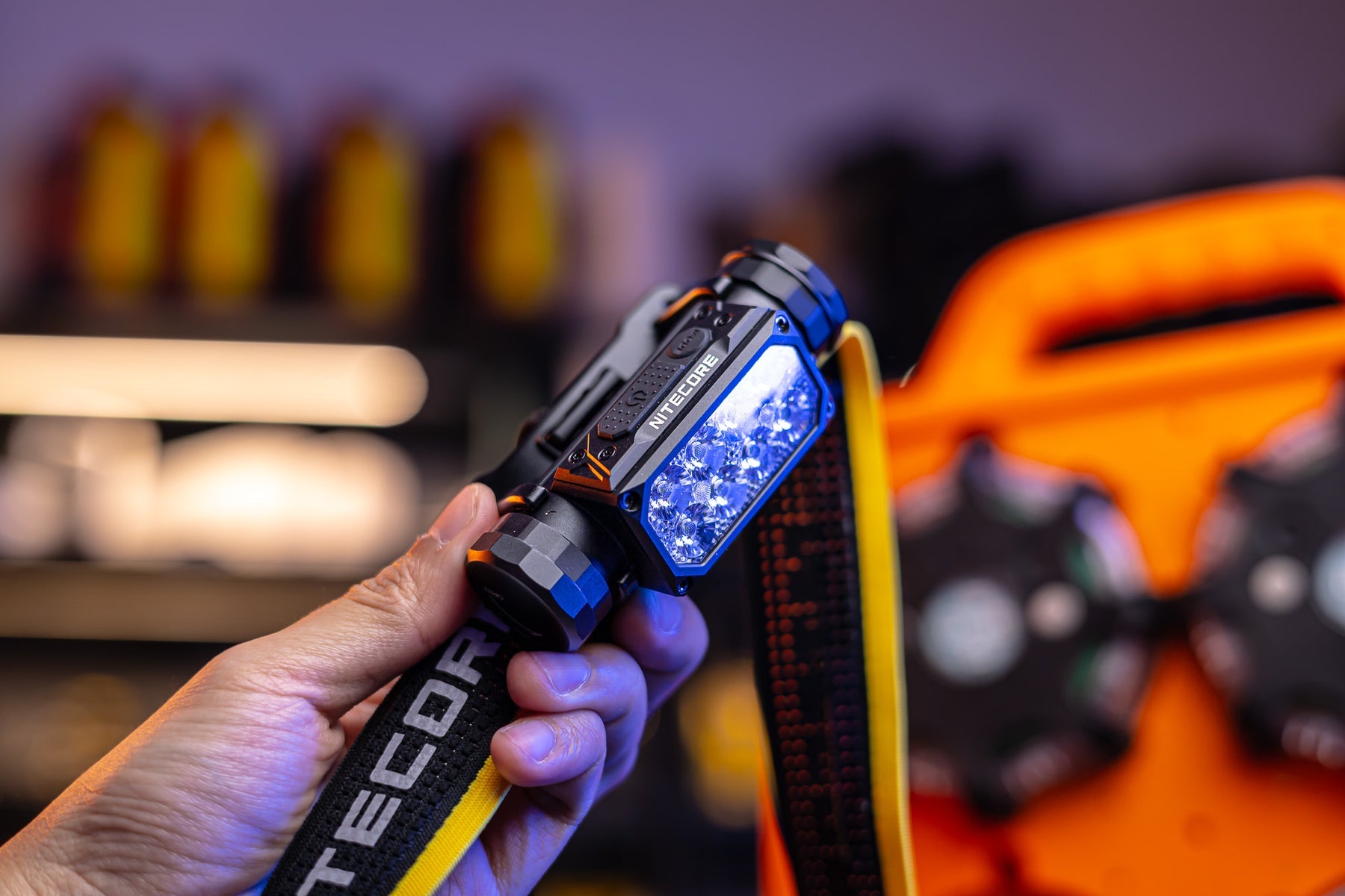 NITECORE HC65 UHE (BLACK) HEADLAMP - 2000 LUMENS (4,000mAH RECHARGEABLE LI-ION BATTERY)