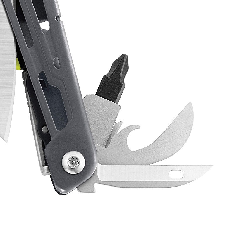 LEATHERMAN SIGNAL WITH STANDARD SHEATH - AQUA