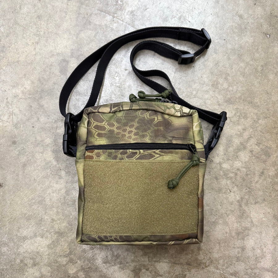MIL-SPEC COVERT POCKET SLING BAG - 300 DENIER RIP-STOP POLYESTER (KRYPTEK MANDRAKE)