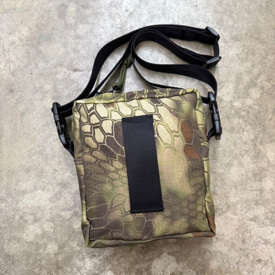 MIL-SPEC COVERT POCKET SLING BAG - 300 DENIER RIP-STOP POLYESTER (KRYPTEK MANDRAKE)
