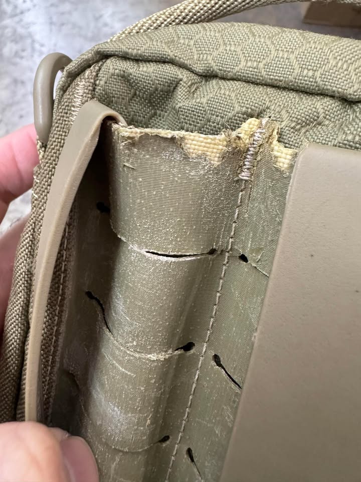 MAXPEDITION COMPACT ADMIN POUCH (CAP) - TAN (OLD STOCK CLEARANCE)