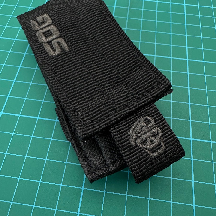 SOG BLACK NYLON TOOL POUCH - SMALL (FITS TOOLS UP TO 3.5")