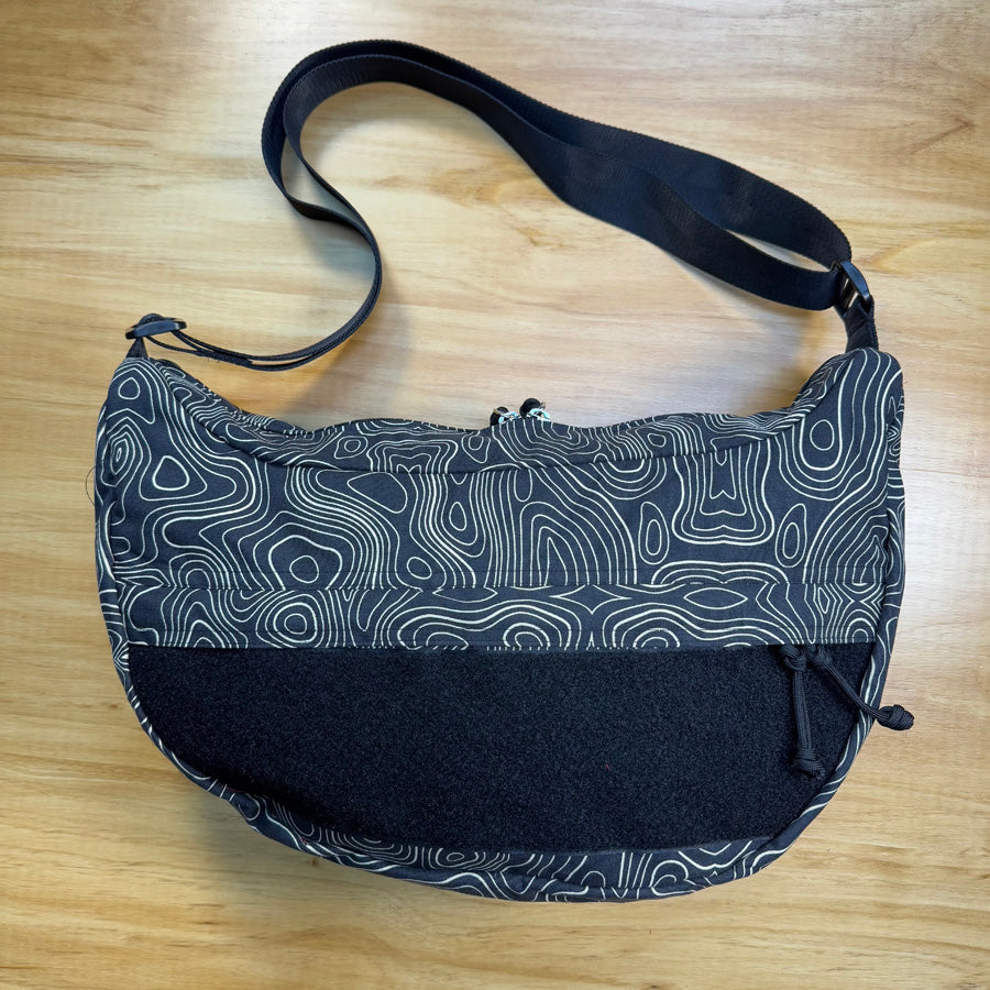 HGS TACTICAL SATCHEL BAG - 10L (BLACK TERRAIN)