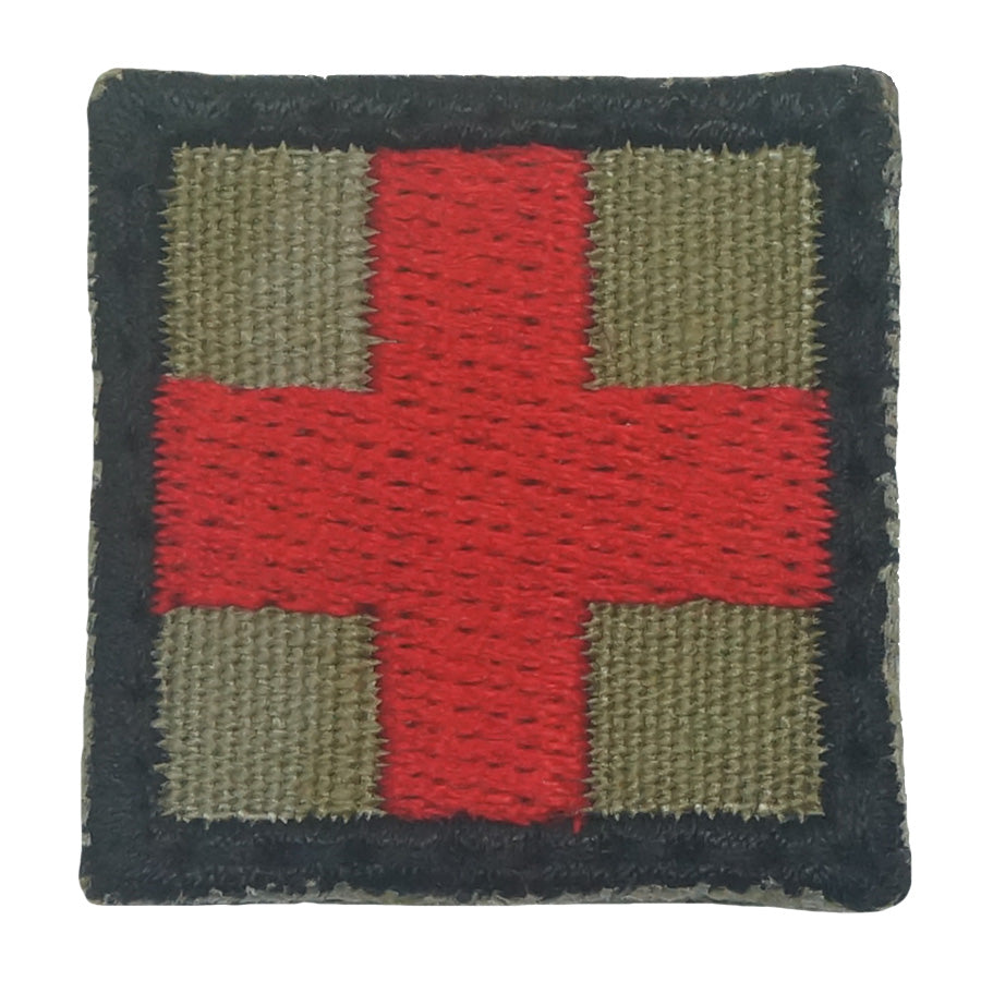 1 INCH MINI MEDIC CROSS PATCH - MULTICAM
