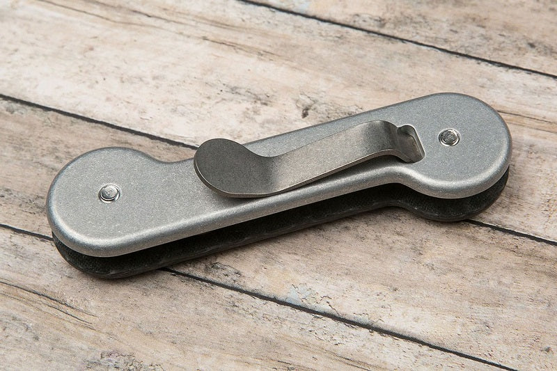 KEYBAR KEY ORGANIZER - CARBON FIBER/TITANIUM