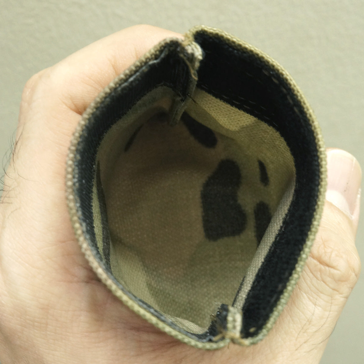 MIL-SPEC COIN PURSE - CHILD SAFE VELCRO (US WOODLAND)