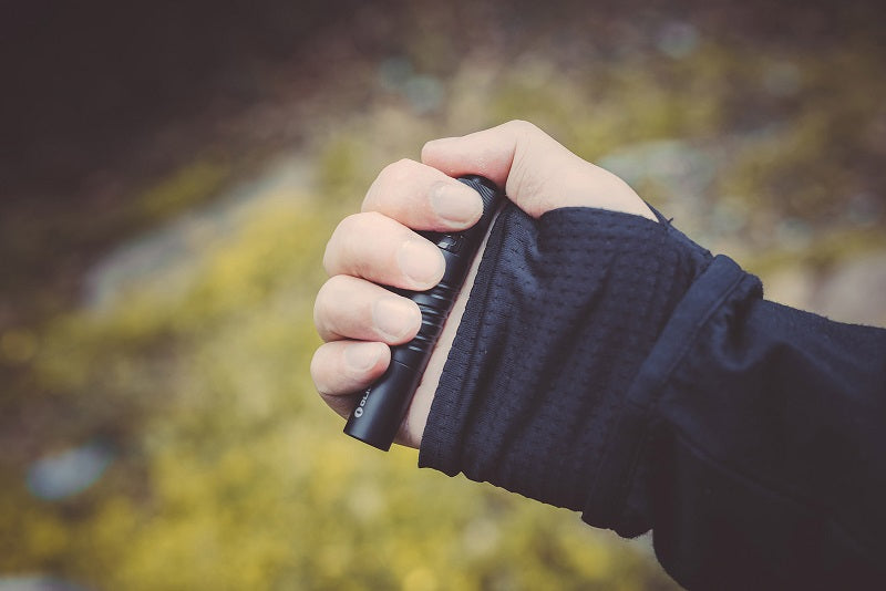 OLIGHT I3T 2 EOS DUAL OUTPUT SLIM EDC FLASHLIGHT (BATTERY INCLUDED) - 200 LUMENS - BLACK