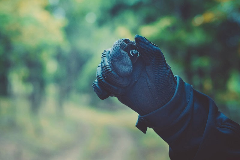 OLIGHT I3T 2 EOS DUAL OUTPUT SLIM EDC FLASHLIGHT (BATTERY INCLUDED) - 200 LUMENS - BLACK