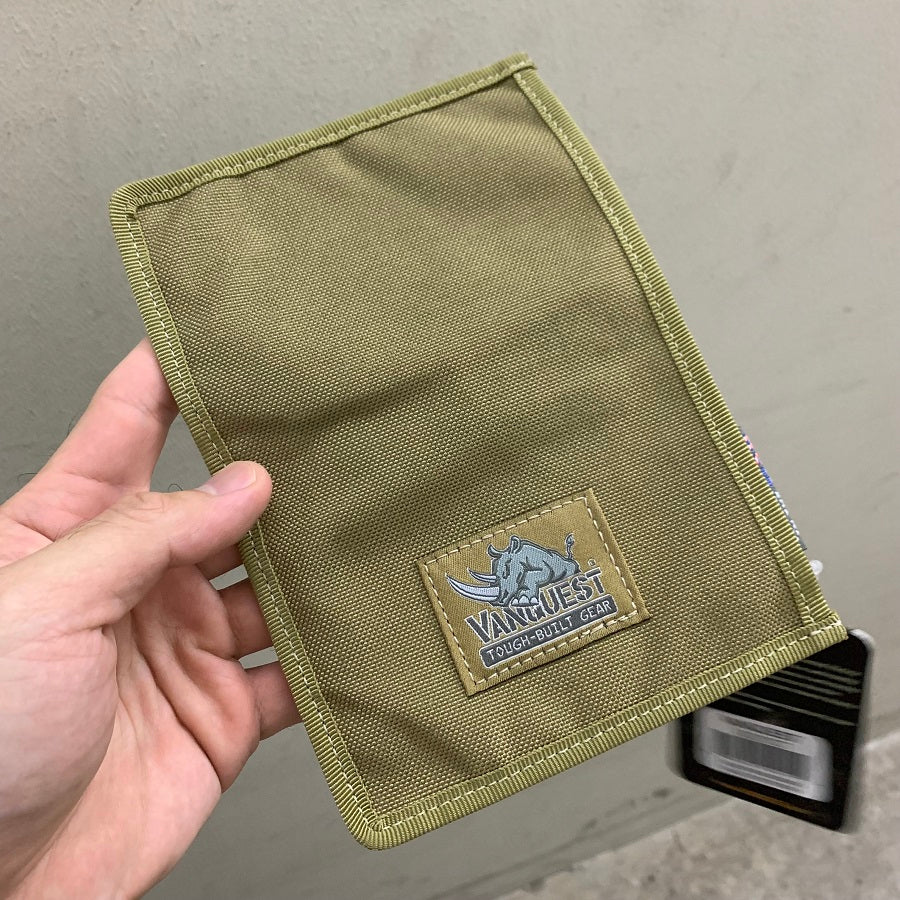 VANQUEST CACHE 2.0 RFID-BLOCKING WALLET (STOCK KEEP TOO LONG, INNER MATERIAL A BIT STICKY)
