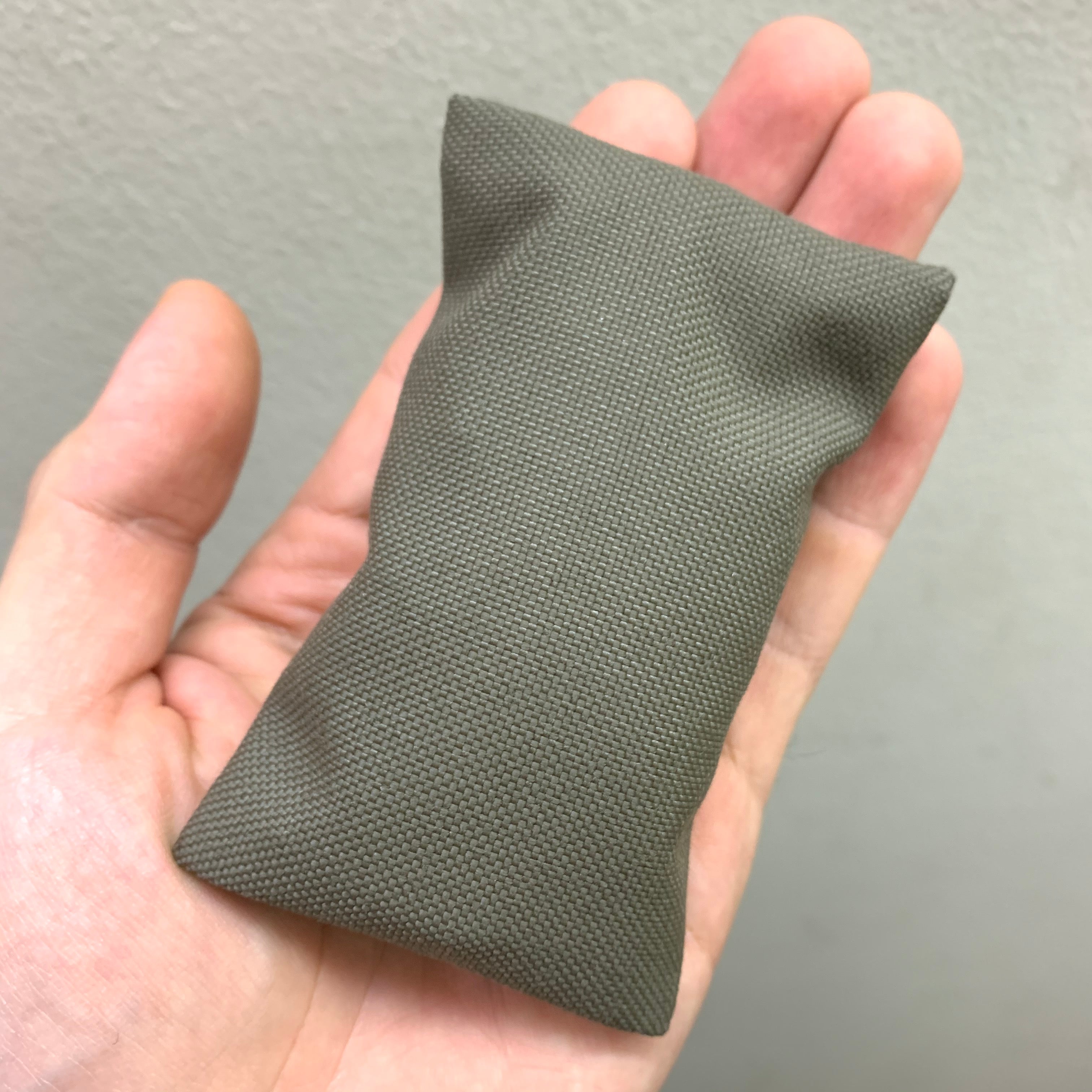 MIL-SPEC KEY WALLET - 1000 DENIER CORDURA (RANGER GREEN)