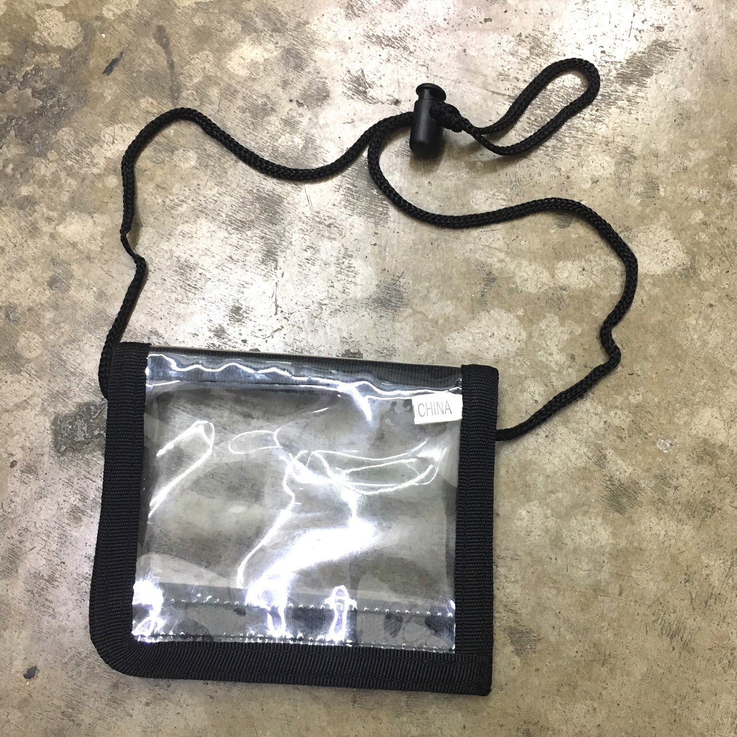 HGS CLEAR LARGE PASS HOLDER