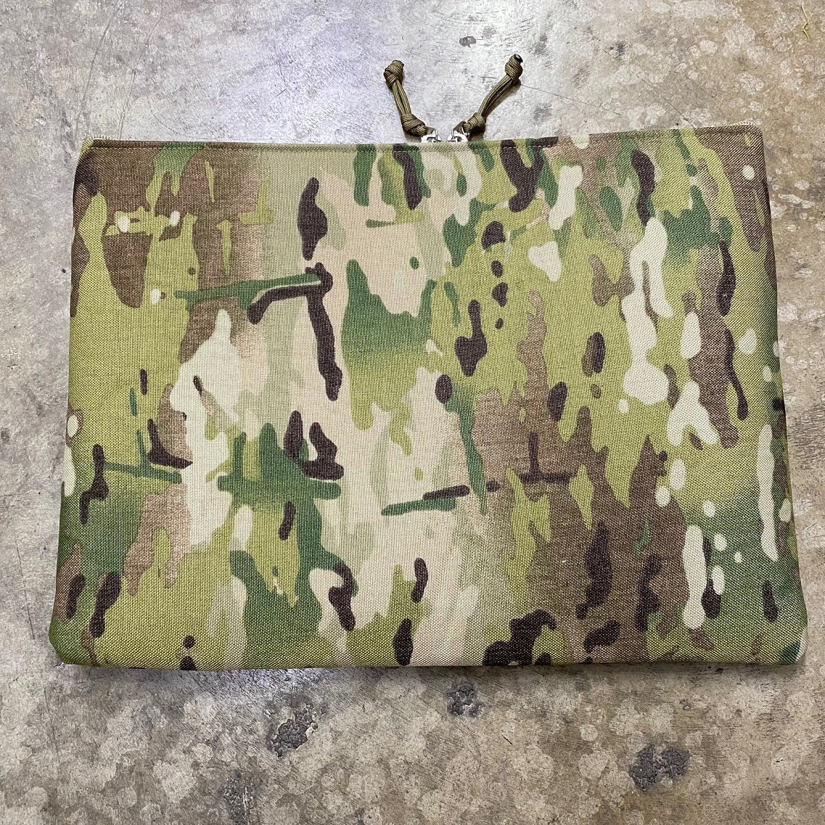 TACTICAL LAPTOP SLEEVE 15.6" - 1000D CORDURA (MULTICAM)