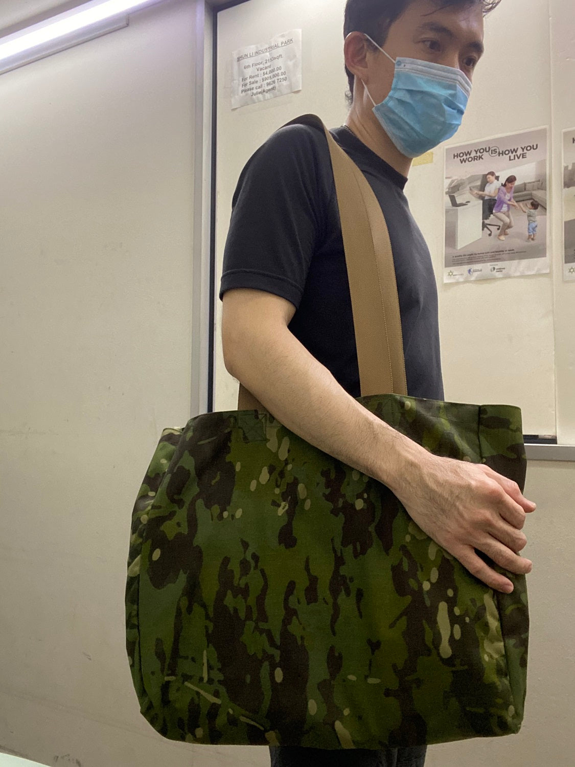 MIL-SPEC TOTE BAG - 1000 DENIER CORDURA (COYOTE BROWN)