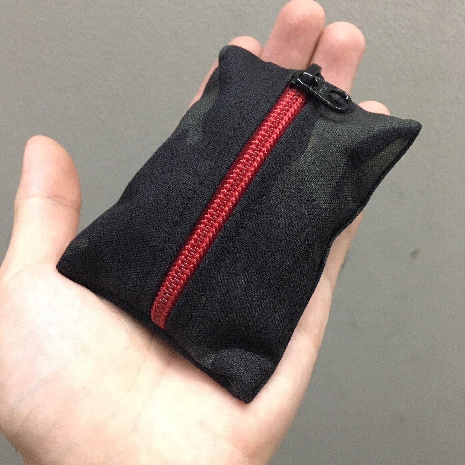 MIL-SPEC KEY WALLET WITH CARD POCKET - 500 DENIER CORDURA (MULTICAM BLACK)