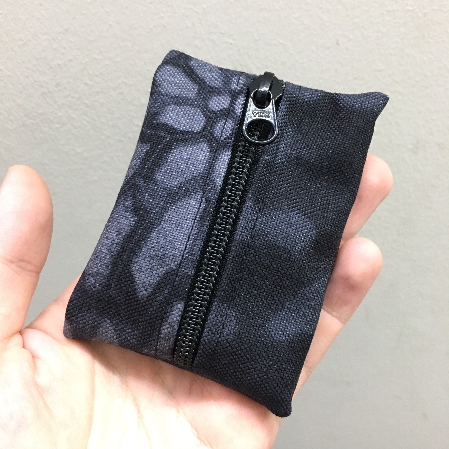 MIL-SPEC KEY WALLET WITH CARD POCKET - 1000 DENIER CORDURA (KRYPTEK TYPHON)