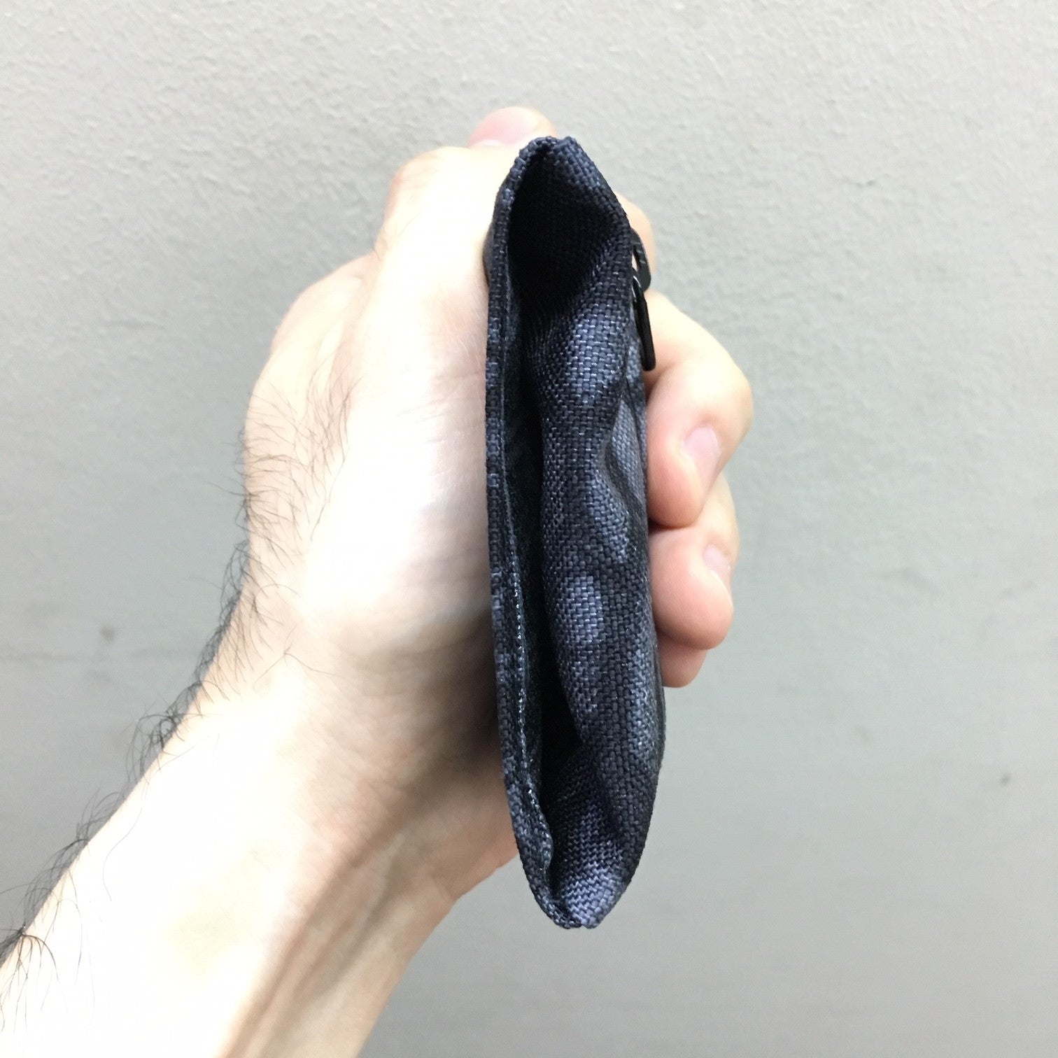 MIL-SPEC KEY WALLET WITH CARD POCKET - 1000 DENIER CORDURA (KRYPTEK TYPHON)