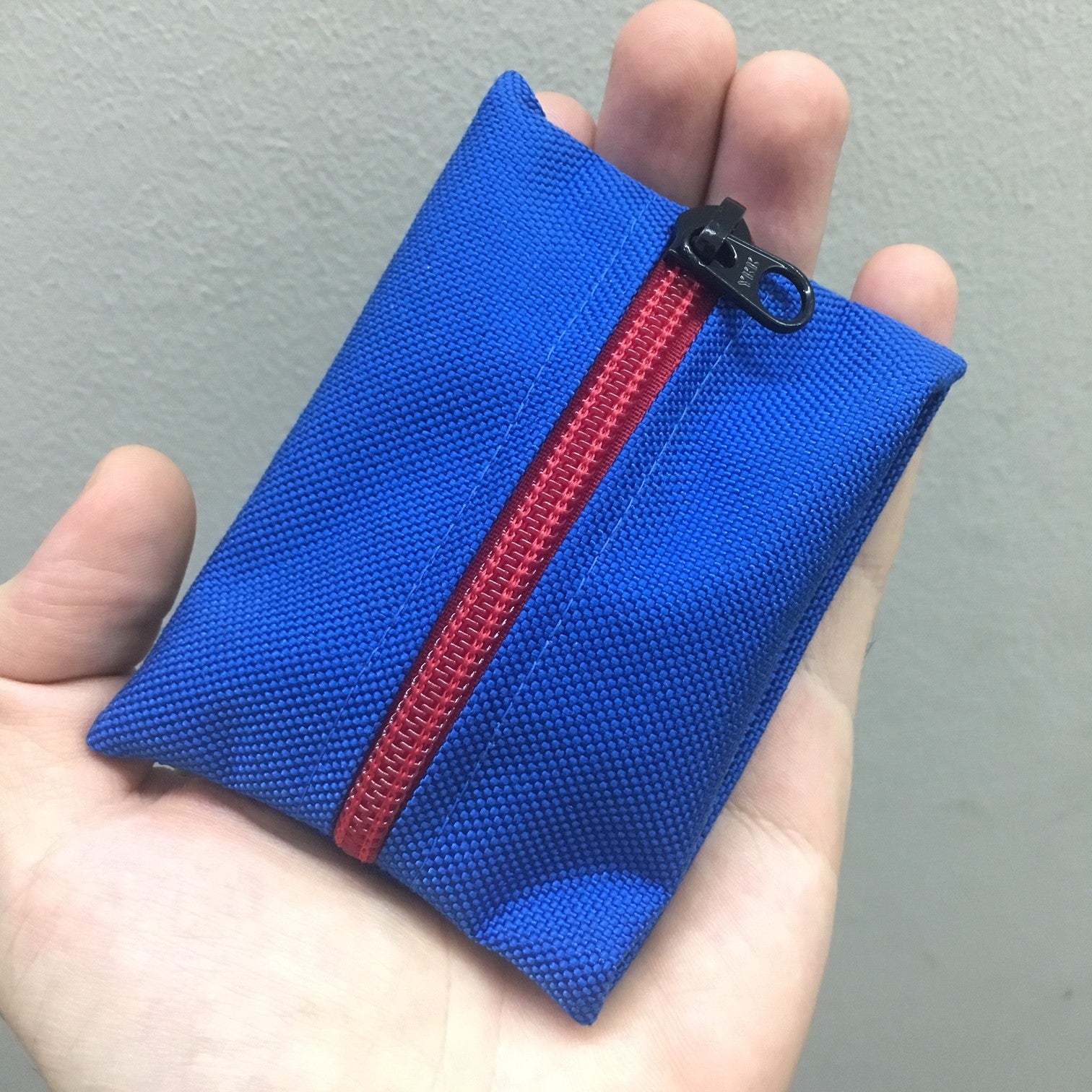 MIL-SPEC KEY WALLET WITH CARD POCKET - 1000 DENIER CORDURA (ROYAL BLUE)