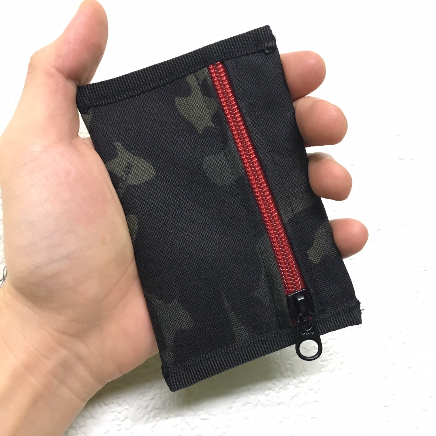 MIL SPEC CARD CASE WITH HOOK SIDE VELCRO - (MULTICAM BLACK)