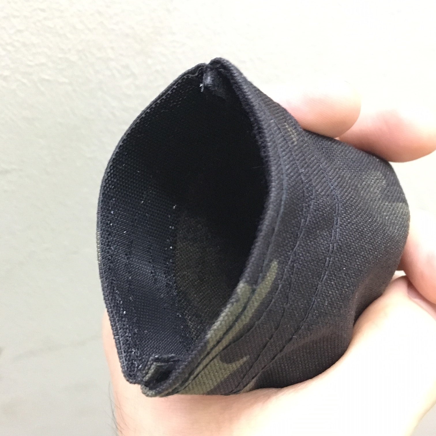 MIL-SPEC COIN PURSE - CHILD SAFE VELCRO (MULTICAM TROPIC)