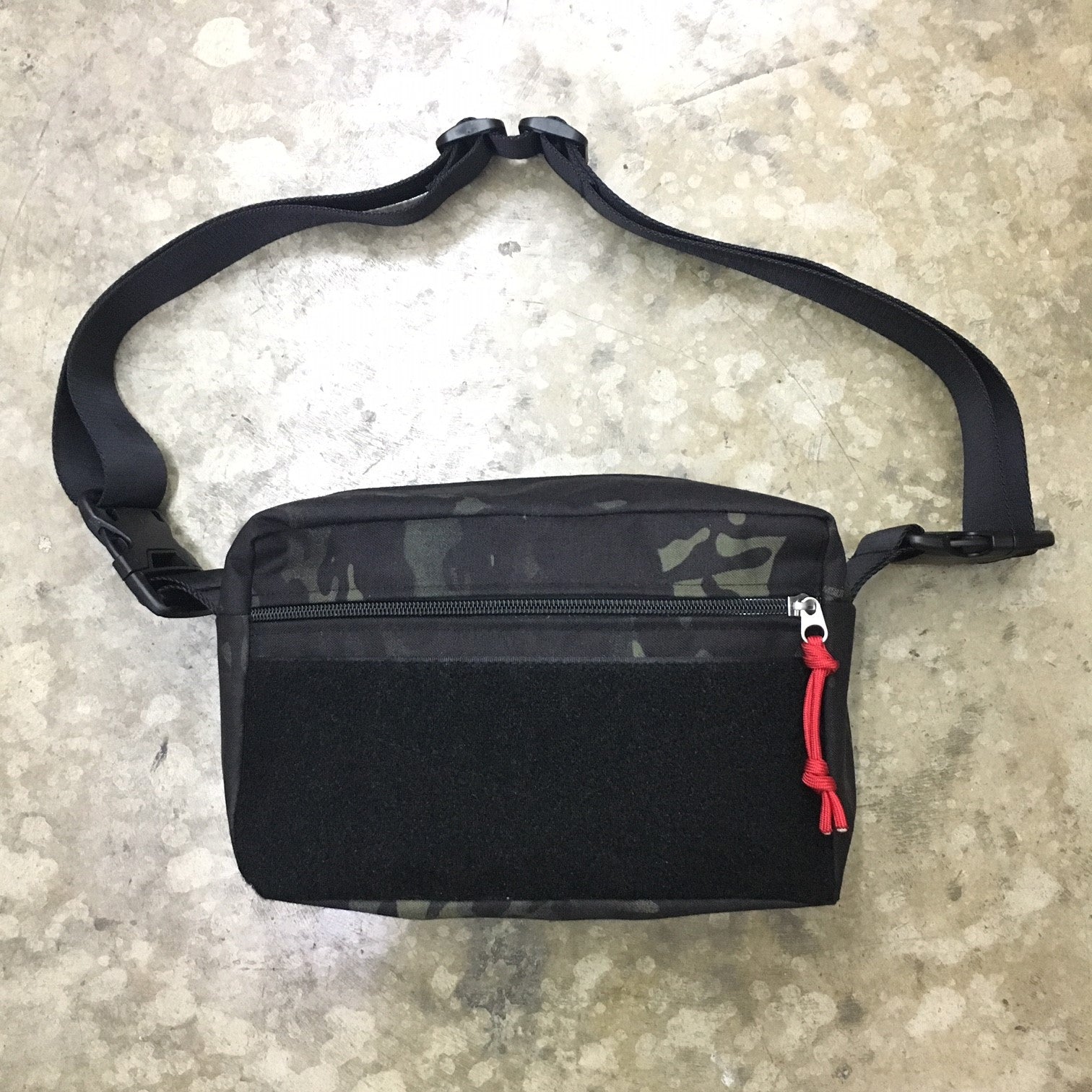 MIL-SPEC SHOULDER SLING BAG - 500 DENIER CORDURA (MULTICAM BLACK)