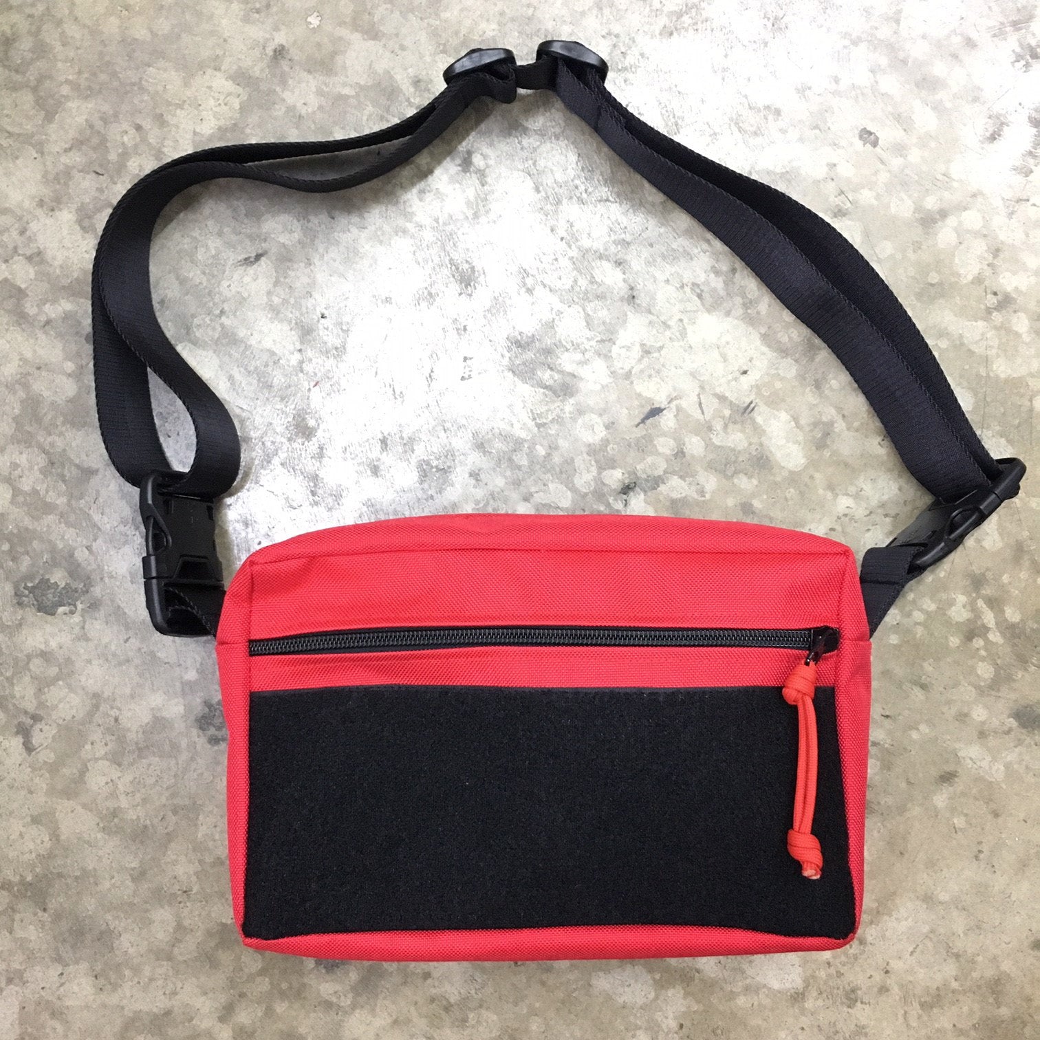 MIL-SPEC SHOULDER SLING BAG - 1000 DENIER CORDURA (RED)