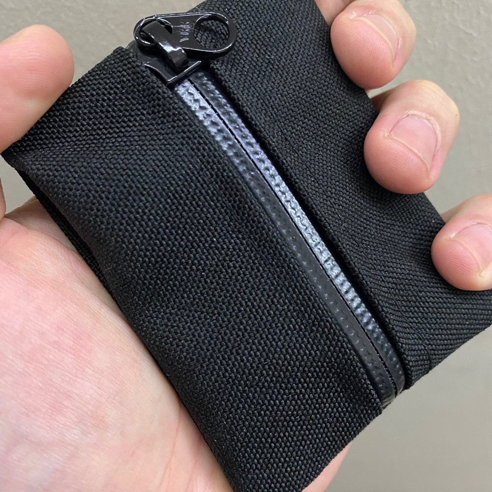 MIL-SPEC KEY WALLET WITH CARD POCKET - 1000D CORDURA (BLACK SPLASHPROOF ZIPPERS)