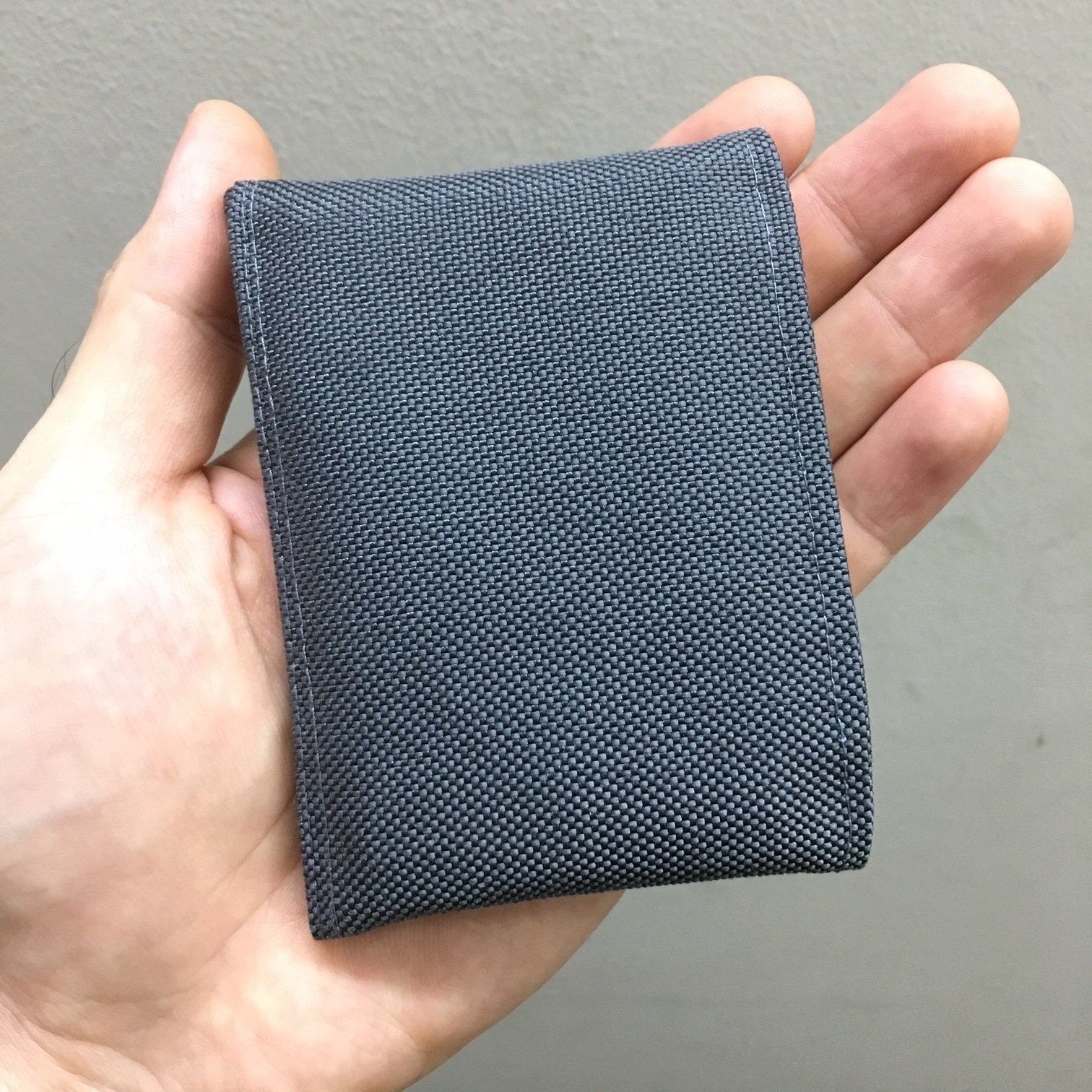 MIL-SPEC KEY WALLET WITH CARD POCKET - 1000 DENIER CORDURA (STEEL GRAY)