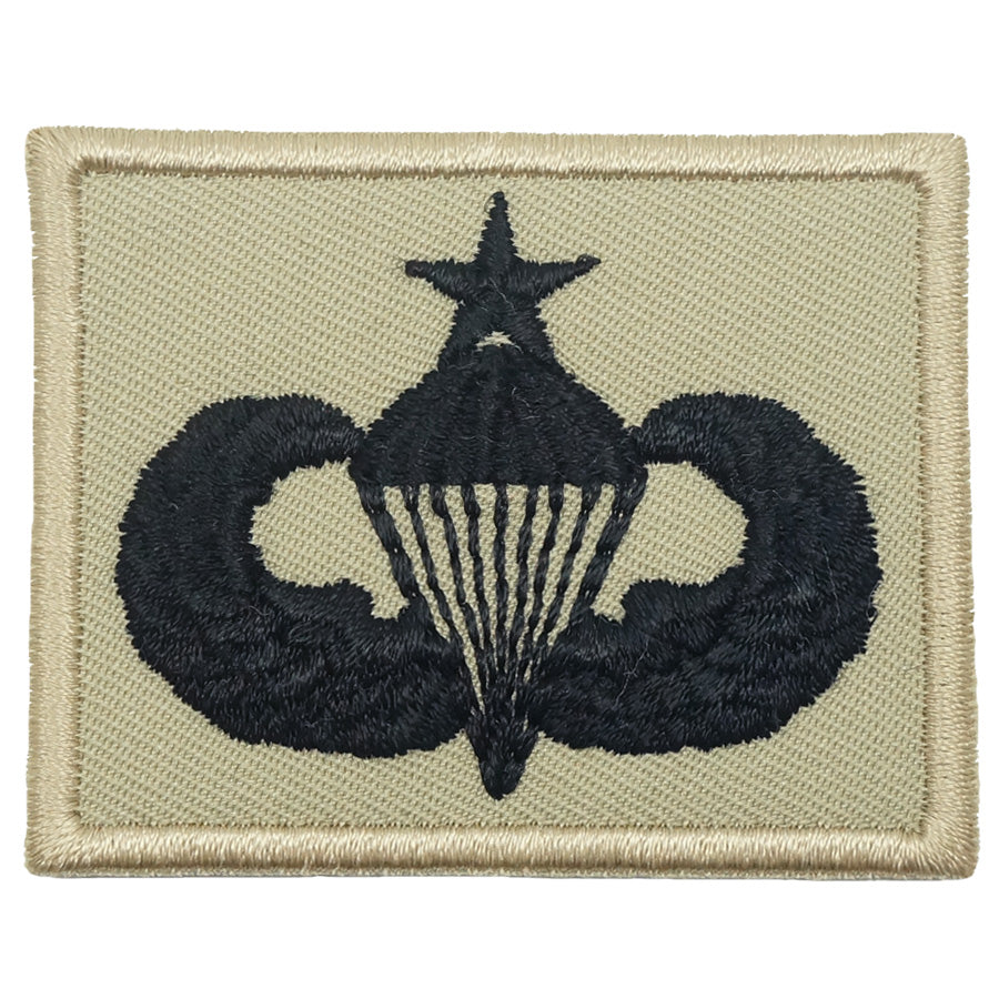 US SENIOR PARACHUTIST BADGE - KHAKI